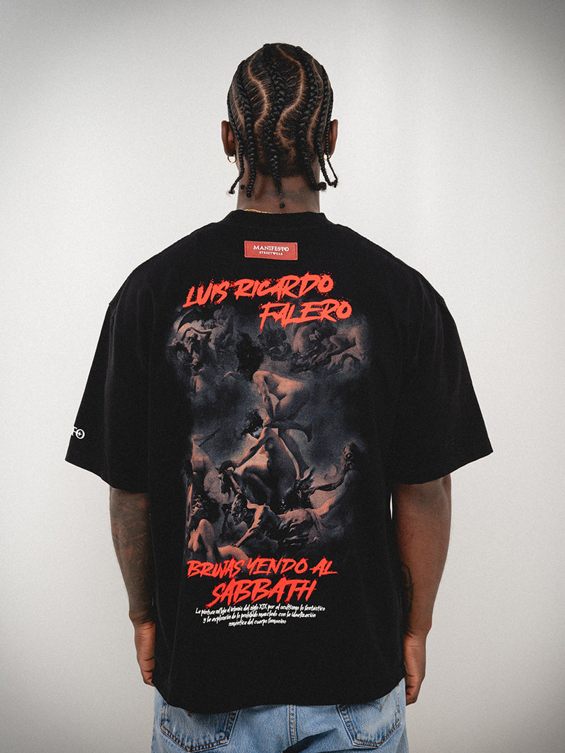 Camiseta Oversize Brujas Yendo Al Sabbath
