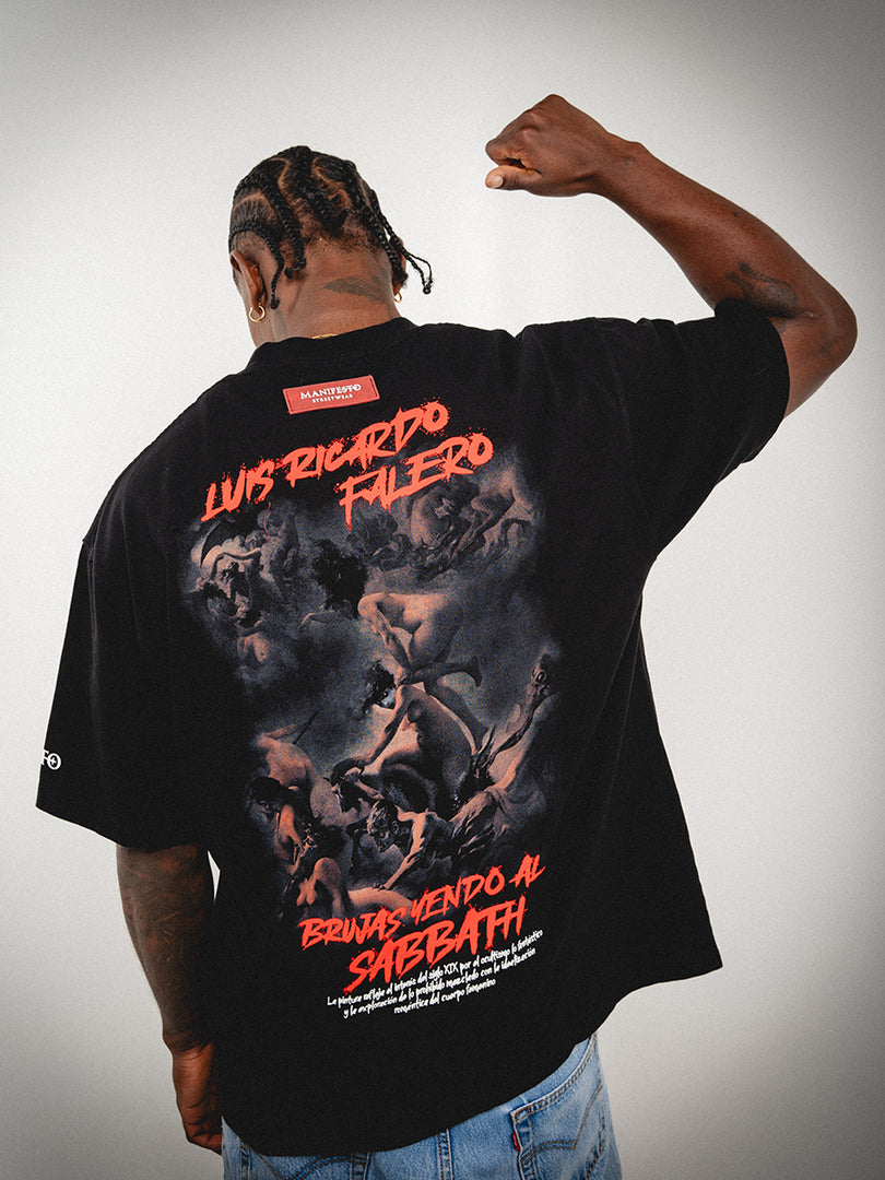Camiseta Oversize Brujas Yendo Al Sabbath