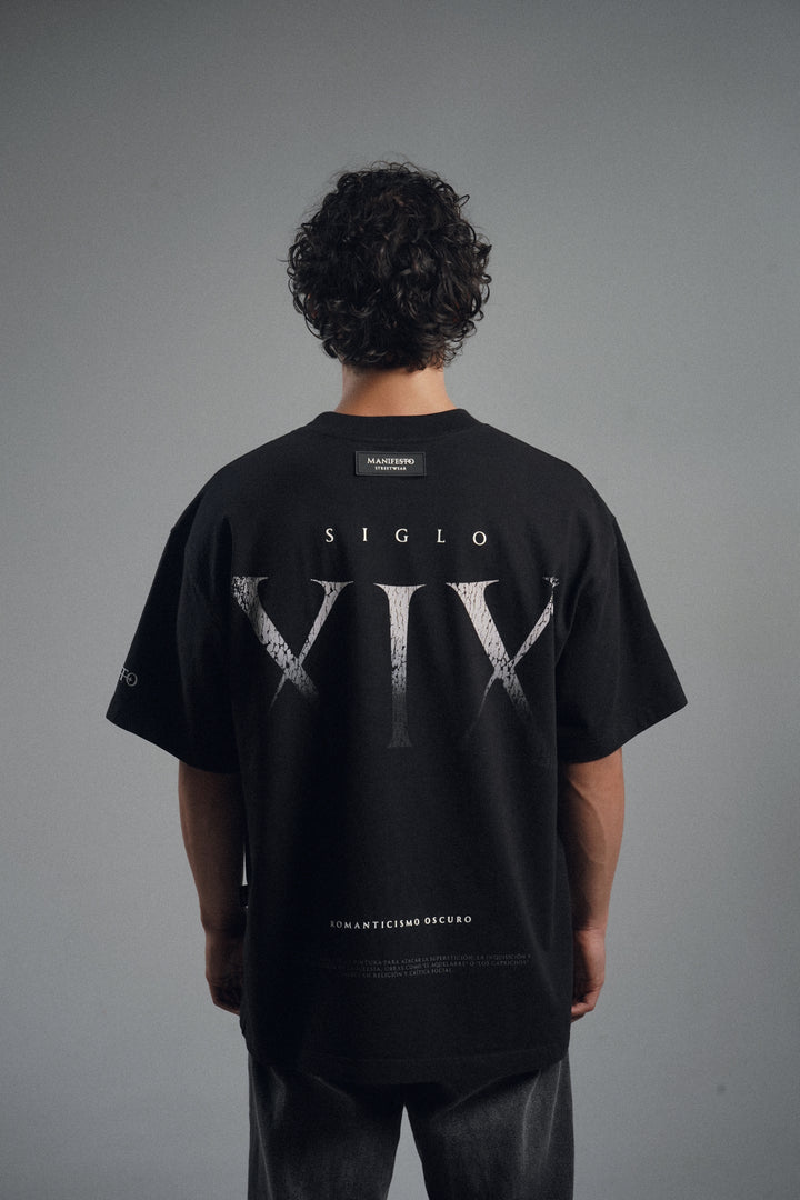 Camiseta Oversize Romanticismo Negra