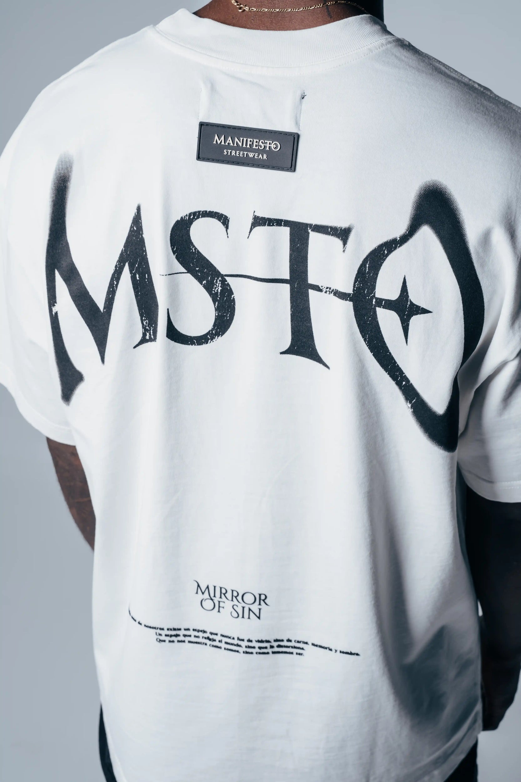 Camiseta Oversize Mirror Of Sin Vainilla MSTO