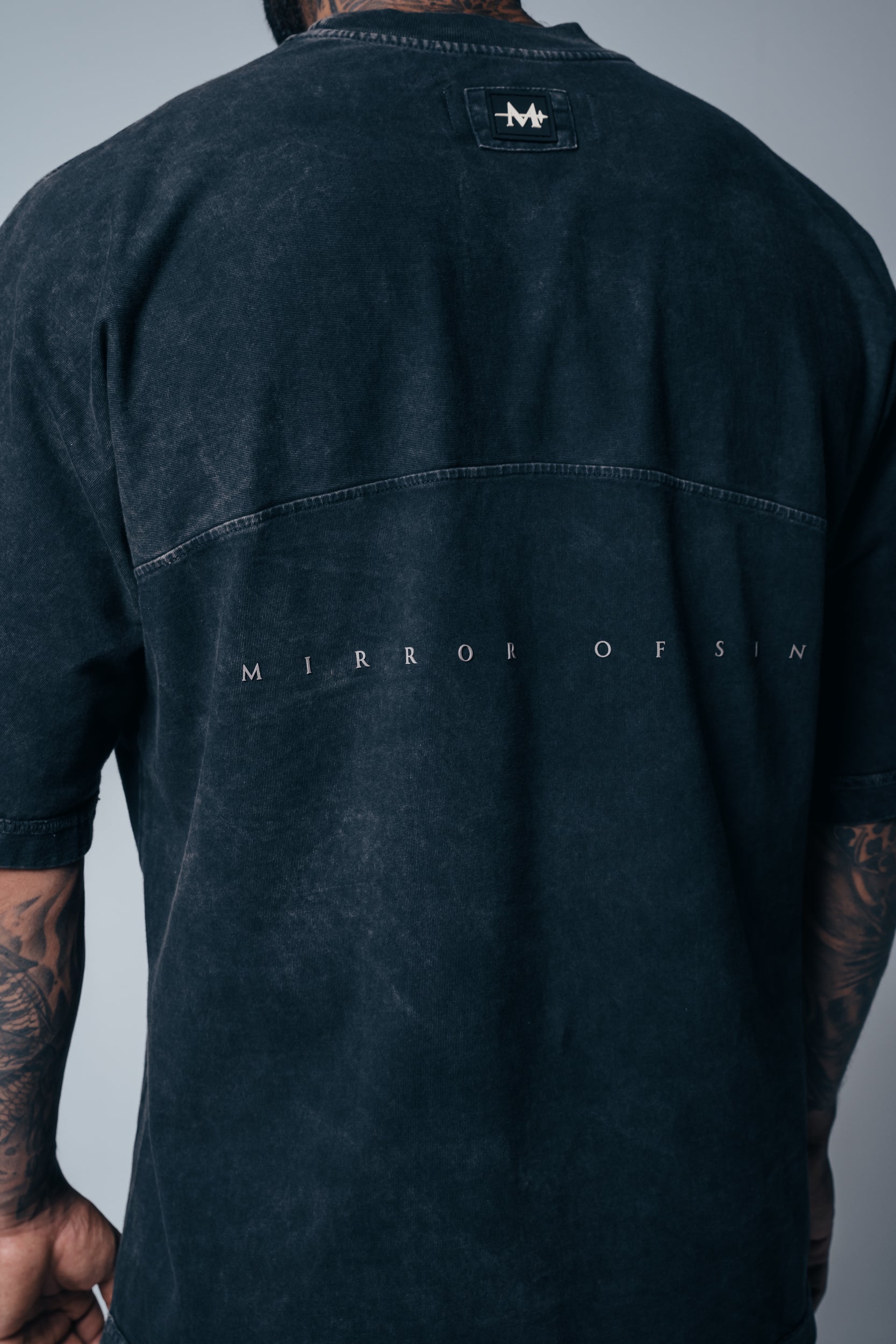 Camiseta Boxyover Acid Mirror Of Sins Old