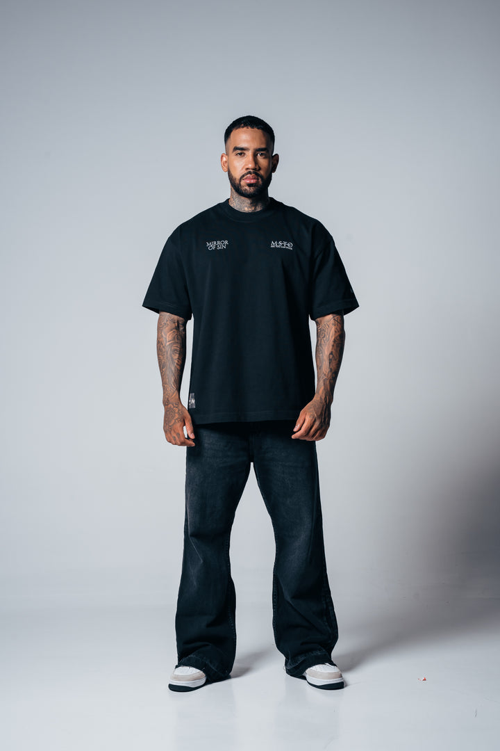 Camiseta Oversize Mirror Of Sins negro MSTO