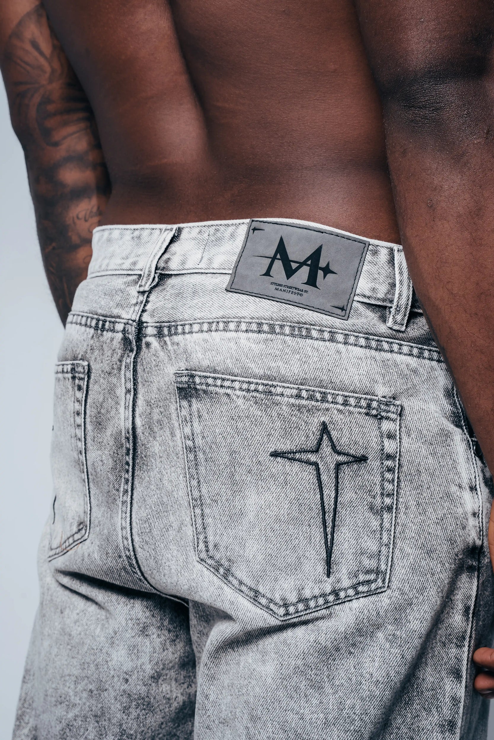 Jean Mirror Of Sin MSTO Gris