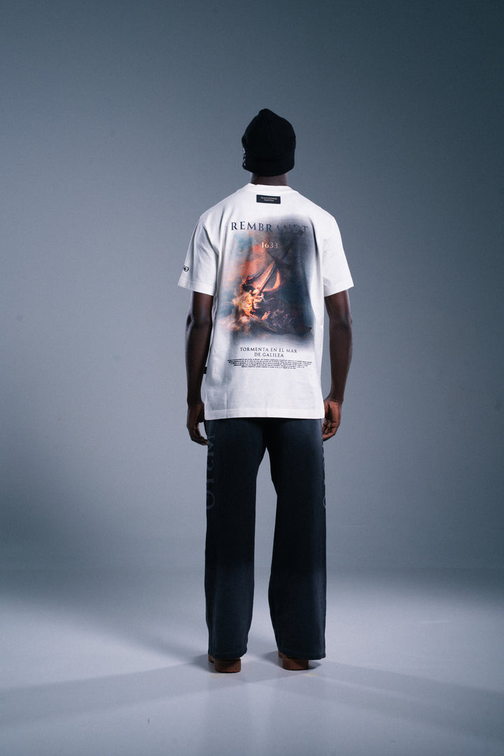 Camiseta Regular Tormenta de Galilea