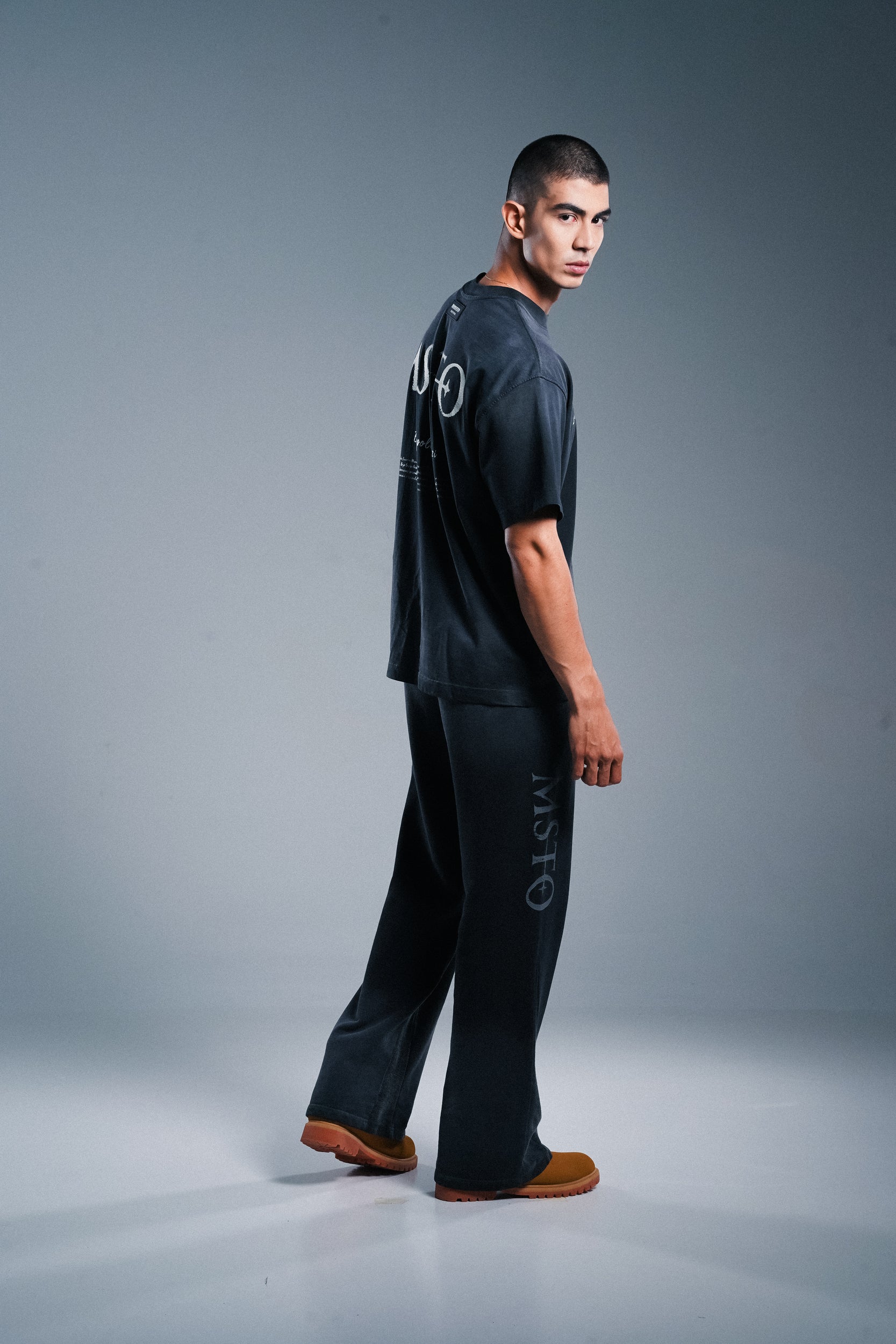 Camiseta Oversize El Expolio Nazi