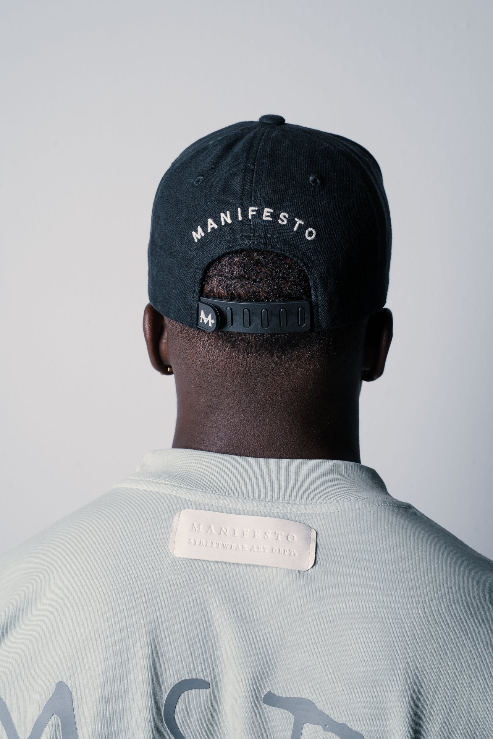 Gorra Negra Stylish by MNFSTO